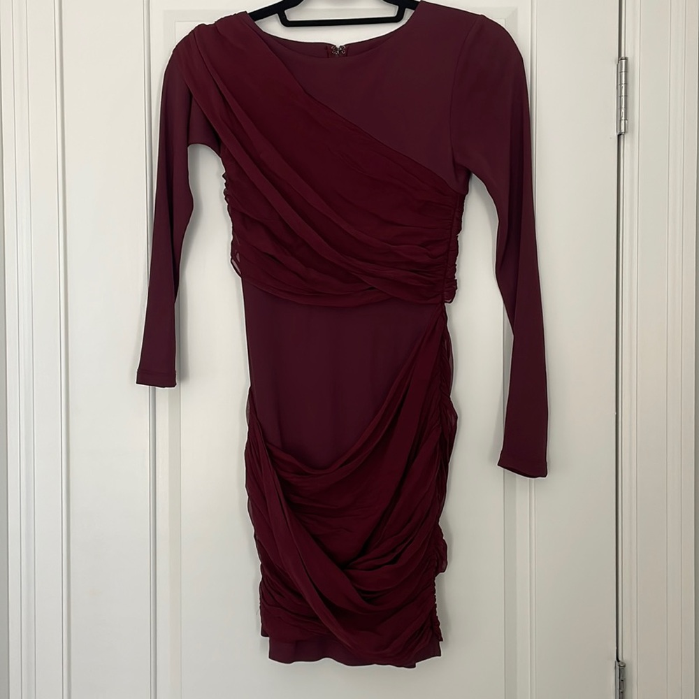 Alice + Olivia Long Sleeve Bodycon Dress